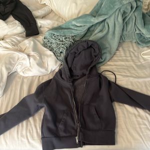 brandy melville zip up